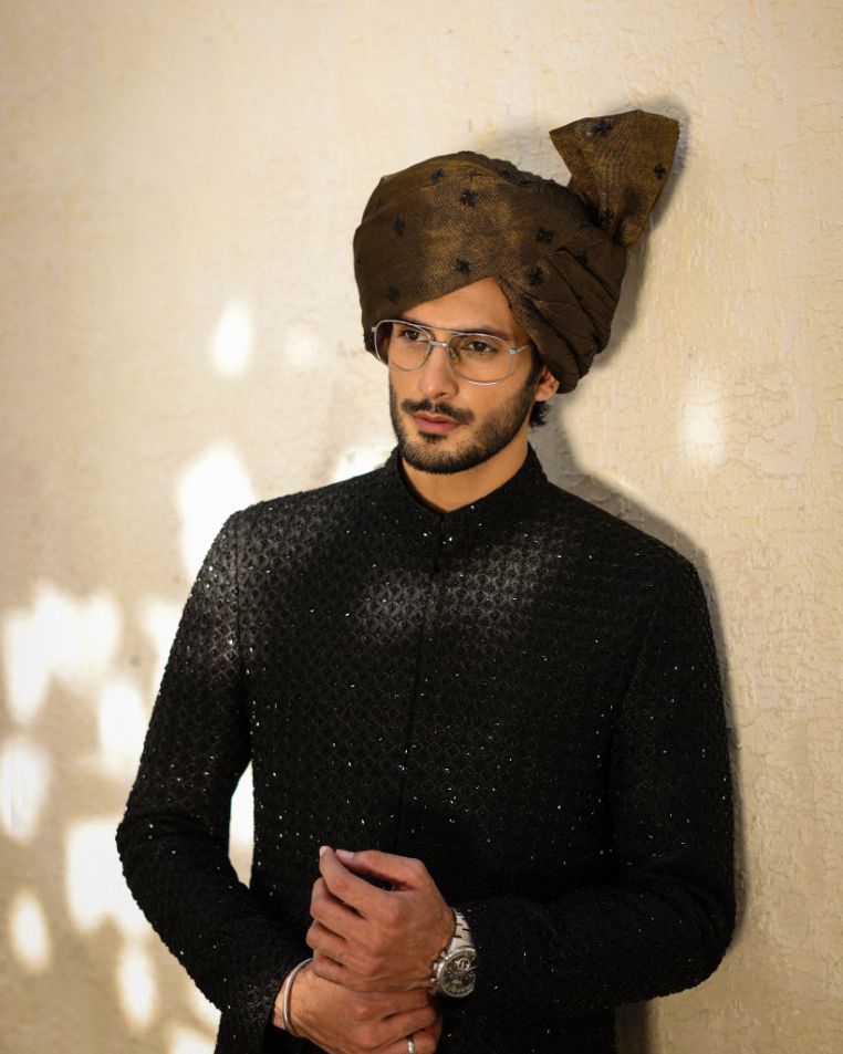 Noir Majesty – Hand-Embellished Sherwani Set