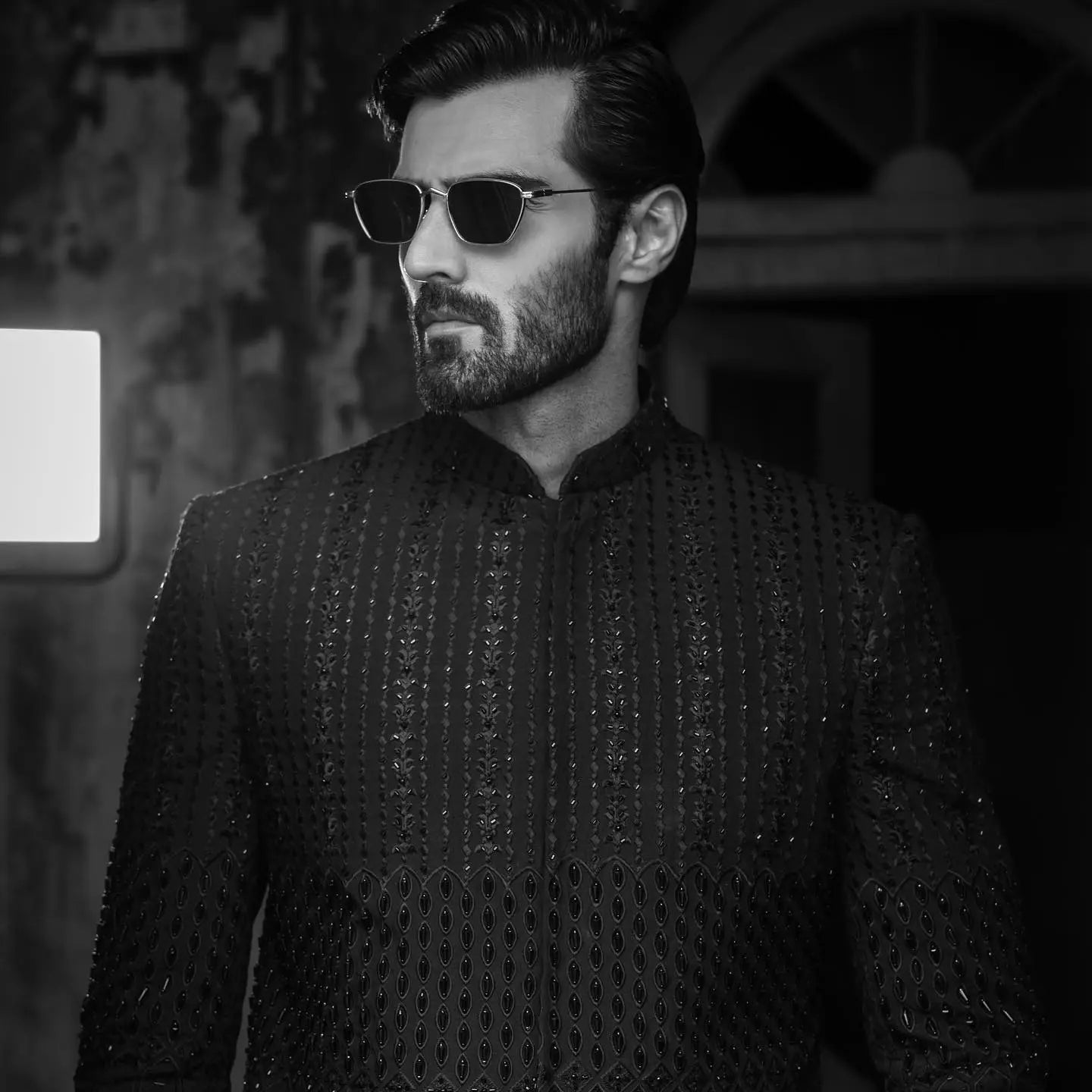 Black Dynasty Embroidered Sherwani