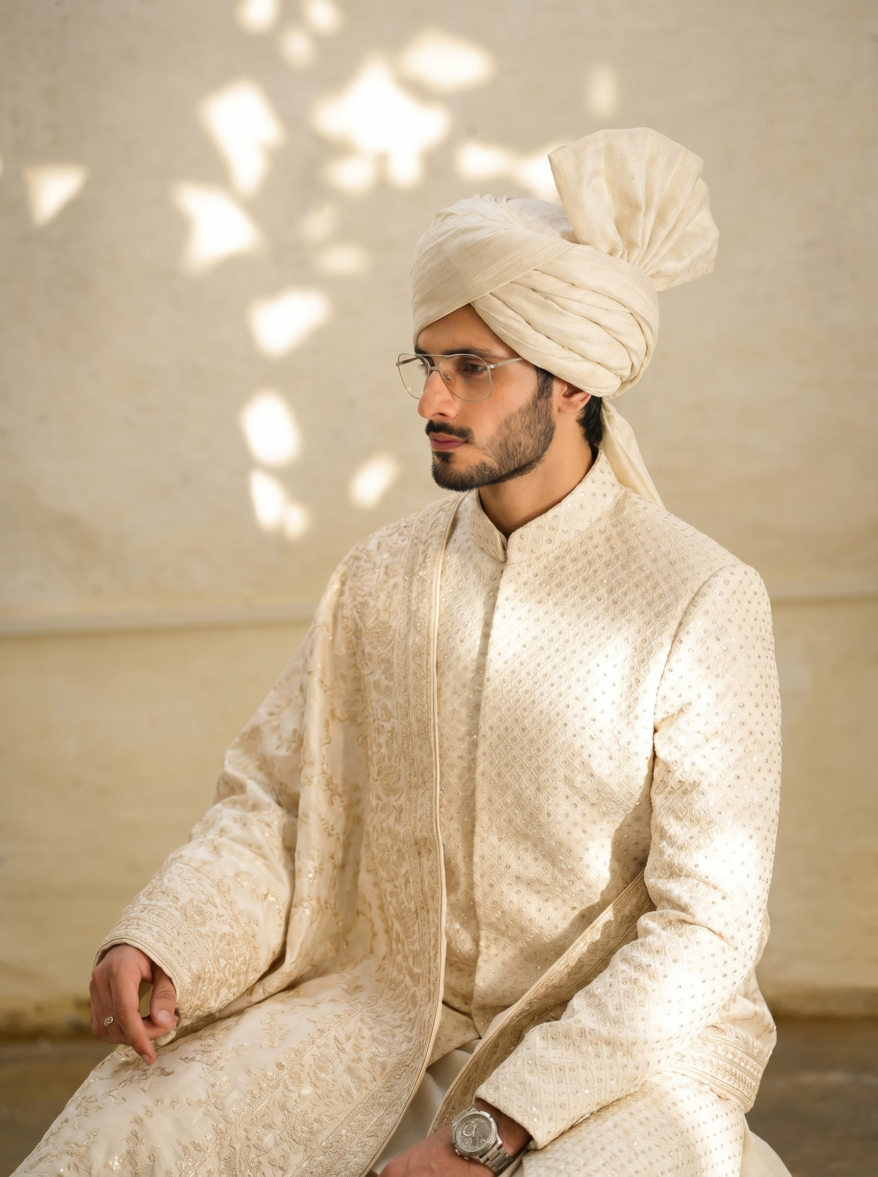 Noir Majesty – Hand-Embellished Offwhite Sherwani Set