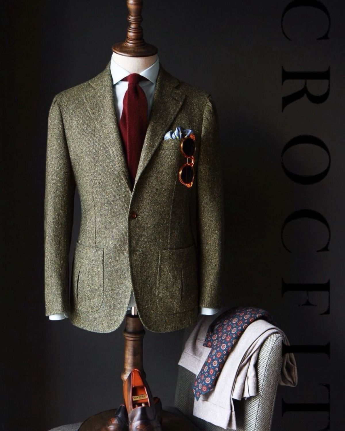 Complete Suit with Shirt & Tie